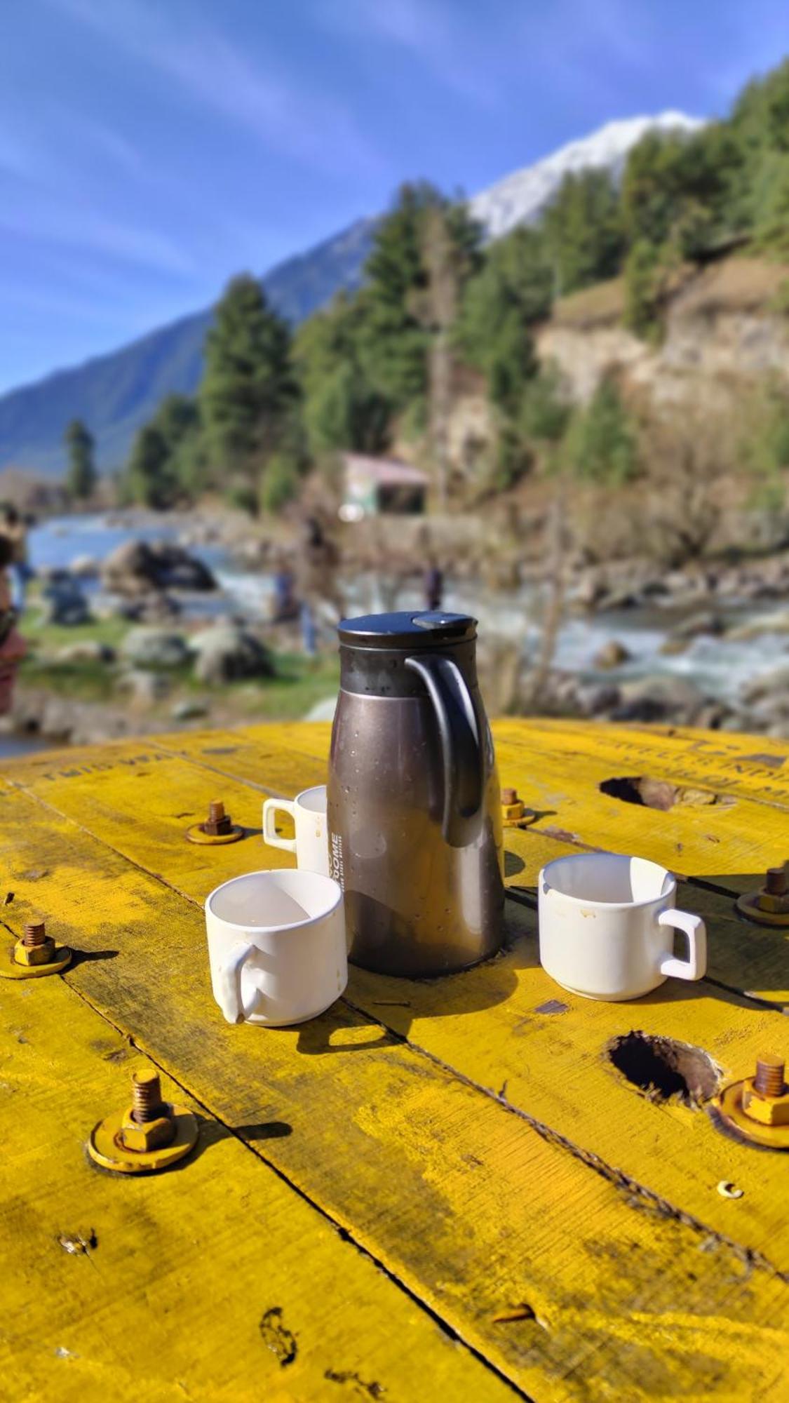New Relax Inn, Pahalgam, 2 Km From Lidder Valley Eksteriør billede