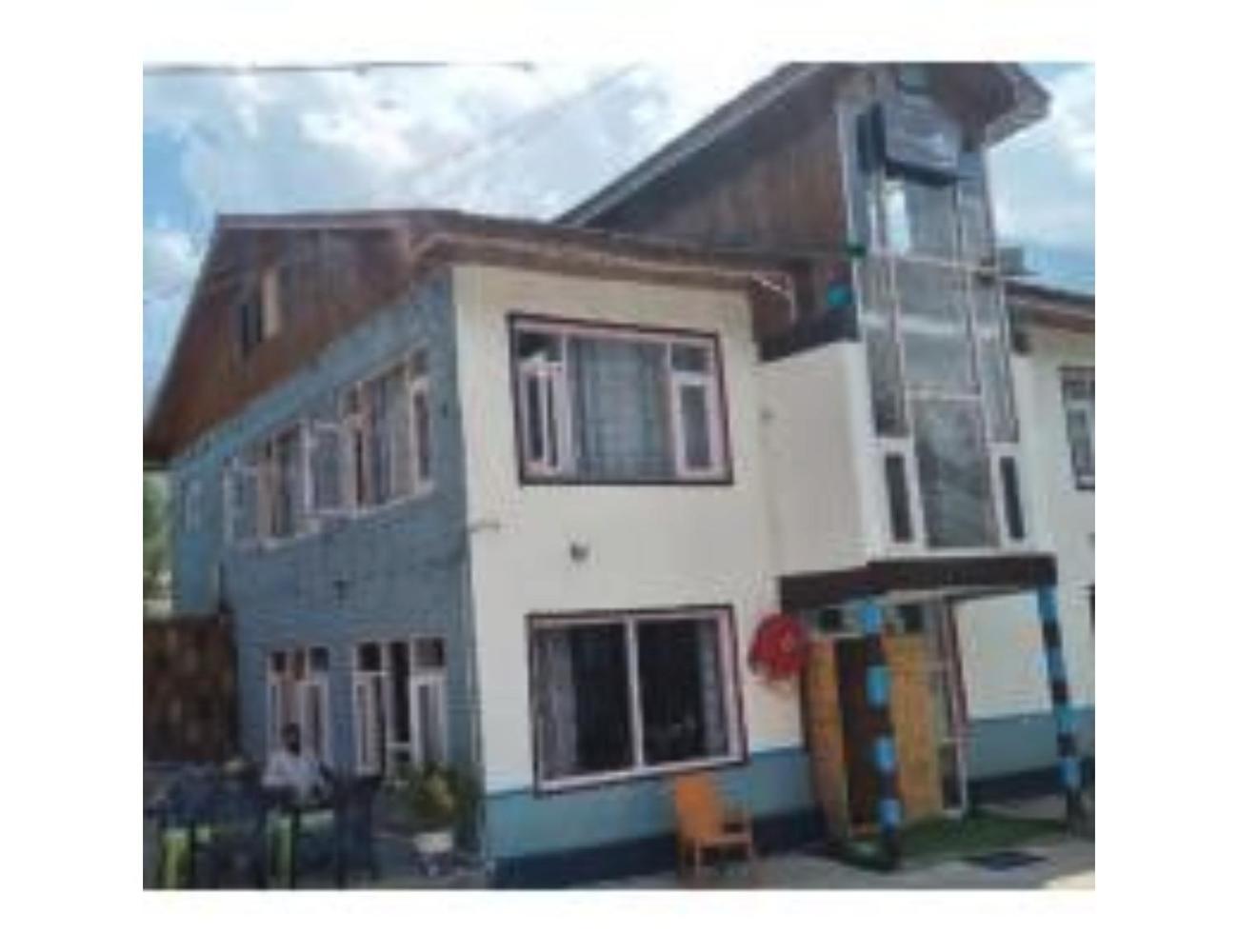 New Relax Inn, Pahalgam, 2 Km From Lidder Valley Eksteriør billede