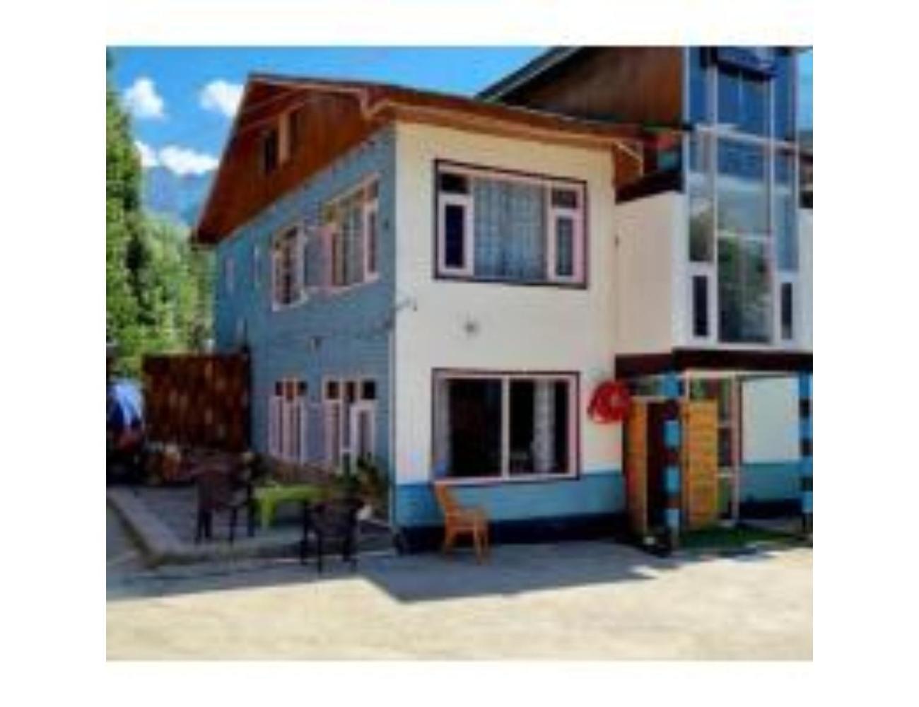New Relax Inn, Pahalgam, 2 Km From Lidder Valley Eksteriør billede