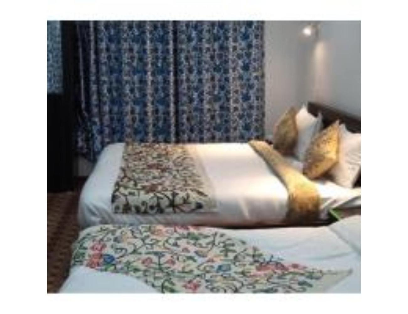 New Relax Inn, Pahalgam, 2 Km From Lidder Valley Eksteriør billede