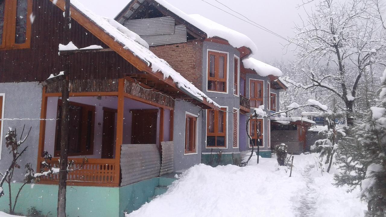New Relax Inn, Pahalgam, 2 Km From Lidder Valley Eksteriør billede