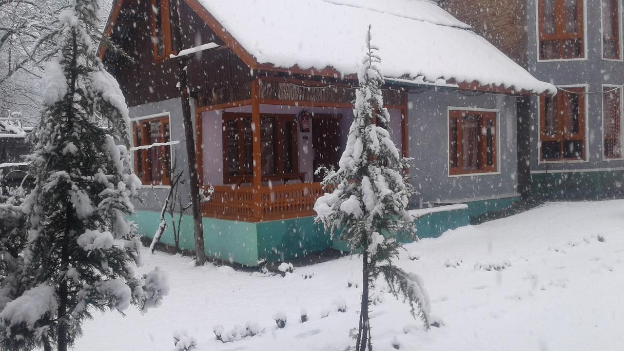 New Relax Inn, Pahalgam, 2 Km From Lidder Valley Eksteriør billede