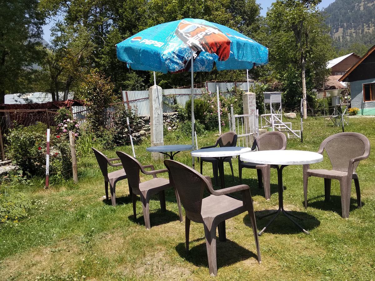 New Relax Inn, Pahalgam, 2 Km From Lidder Valley Eksteriør billede